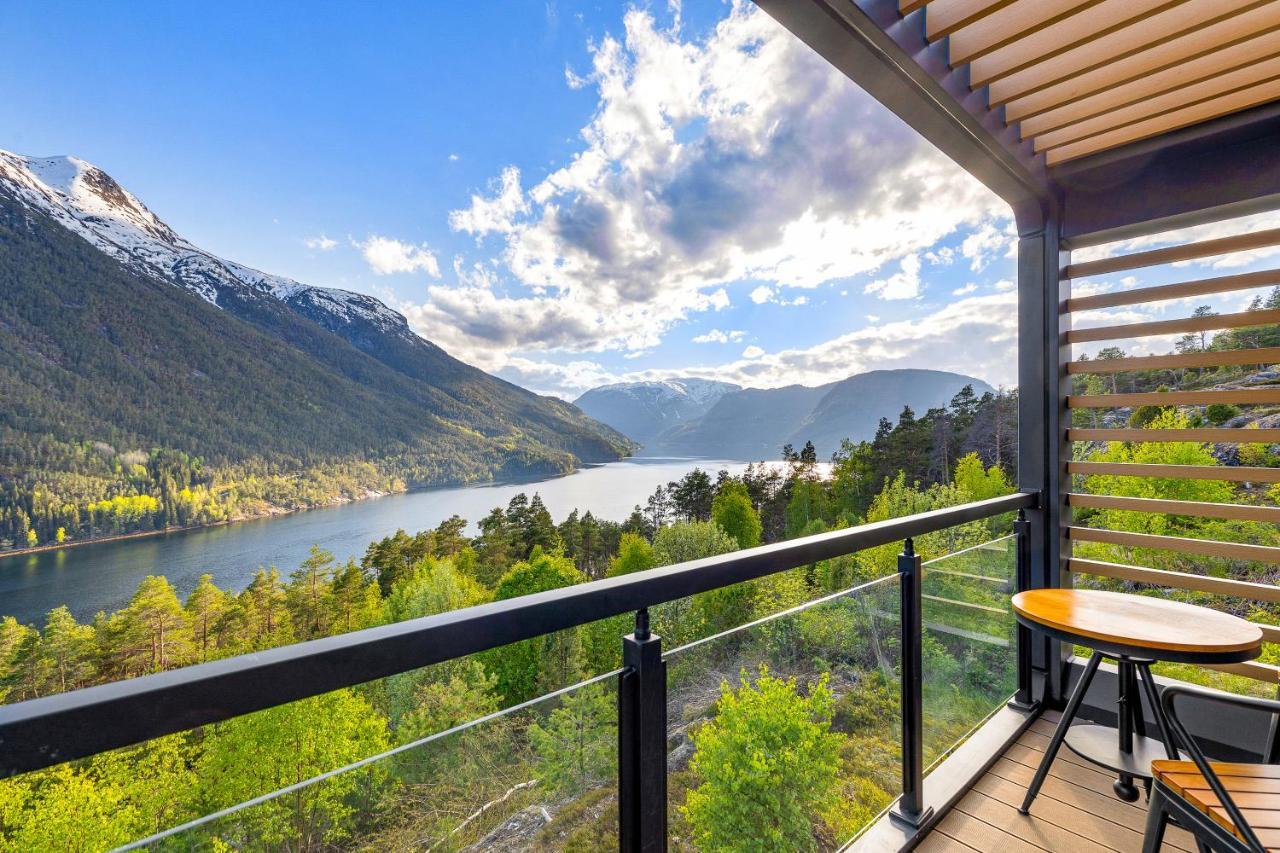 Sogndal Fjordpanorama - The View Villa Exterior photo